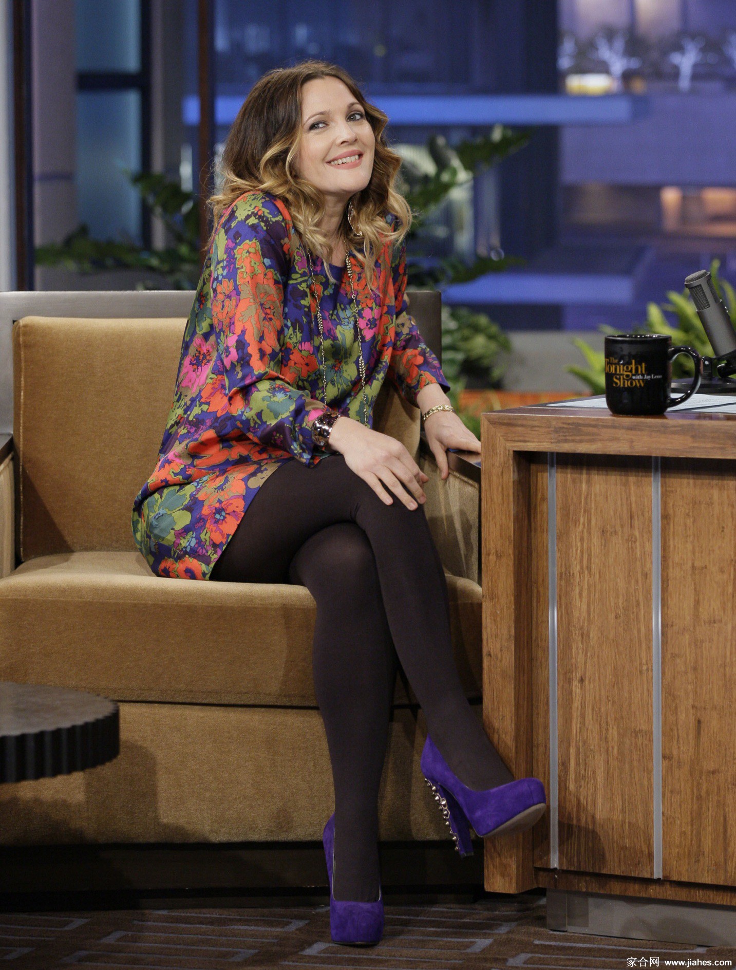 [CELEBRITY HOSIERY]Drew Barrymore in nylon stockings,pantyhose,tights 4