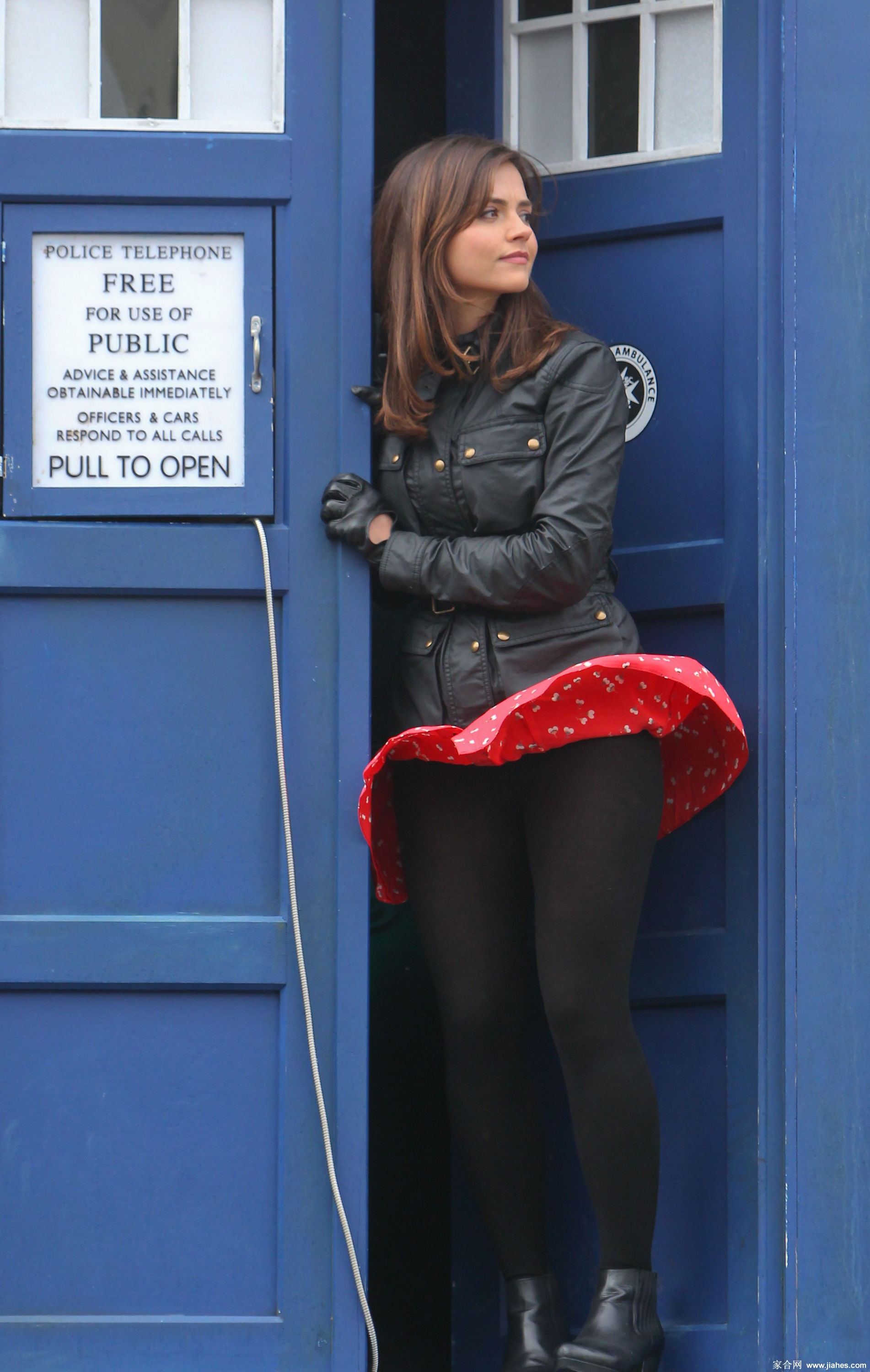 [CELEBRITY NYLON]Jenna-Louise Coleman in nylon stockings,pantyhose,tights
