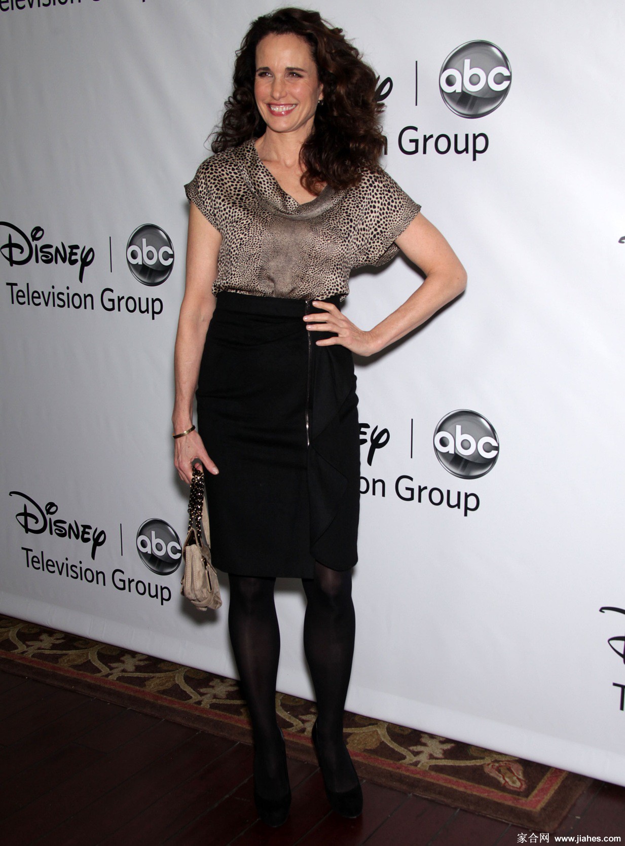 [CELEBRITY PANTYHOSE]Andie MacDowell in nylon stockings,pantyhose,tights[2]