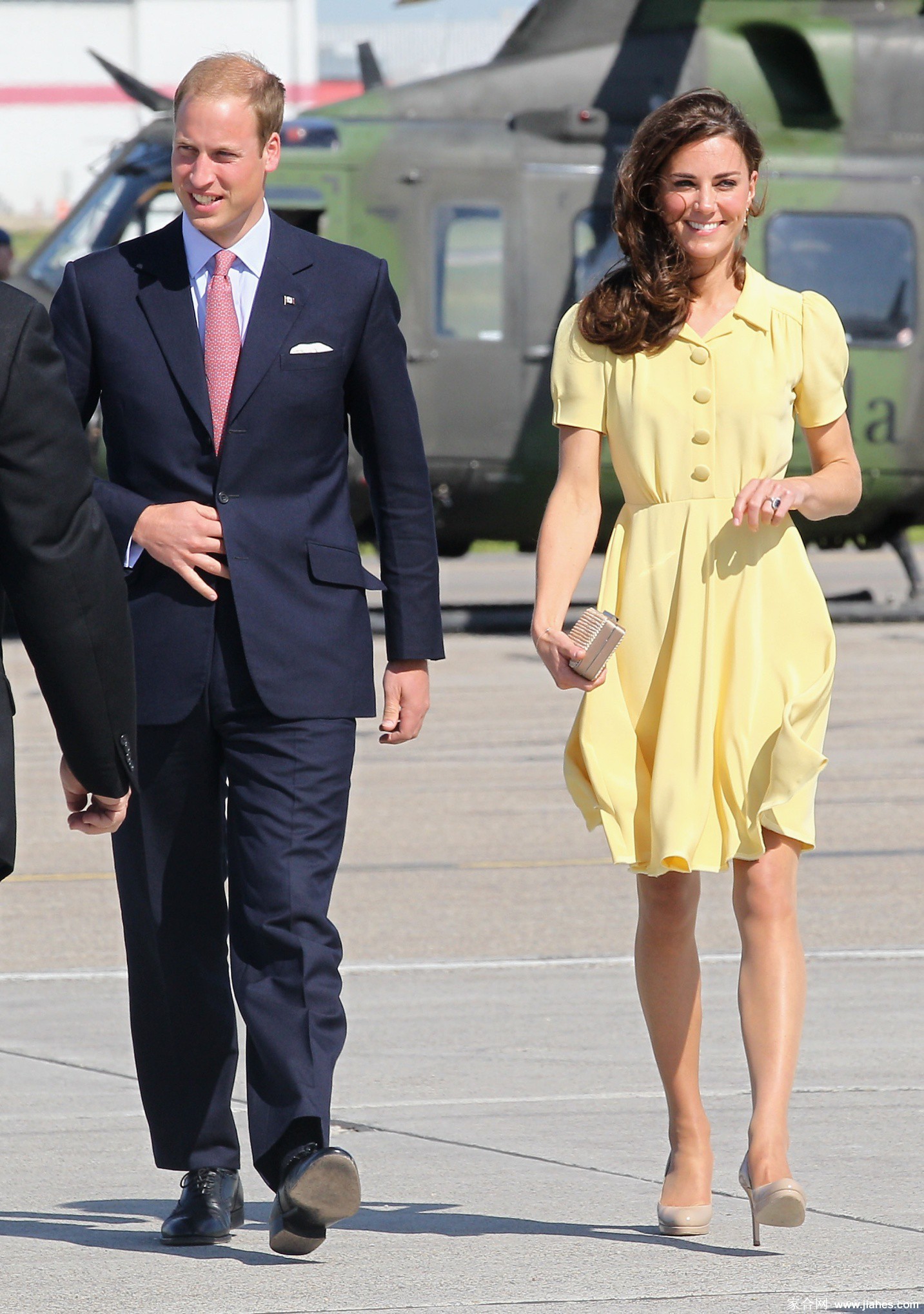 [CELEBRITY PANTYHOSE]Kate Middleton in nylon stockings,pantyhose,tights 18[4]