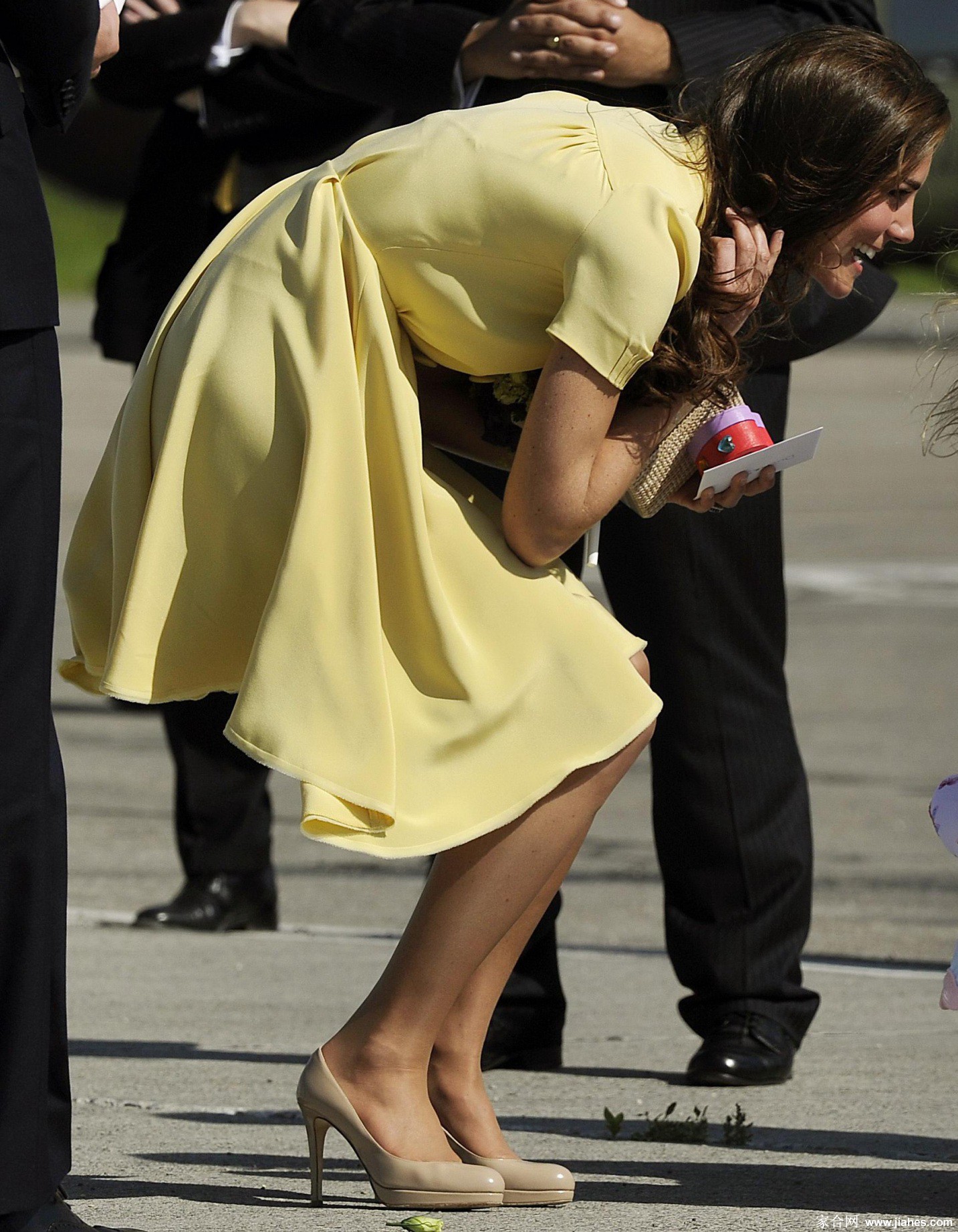 [CELEBRITY PANTYHOSE]Kate Middleton in nylon stockings,pantyhose,tights 18[6]