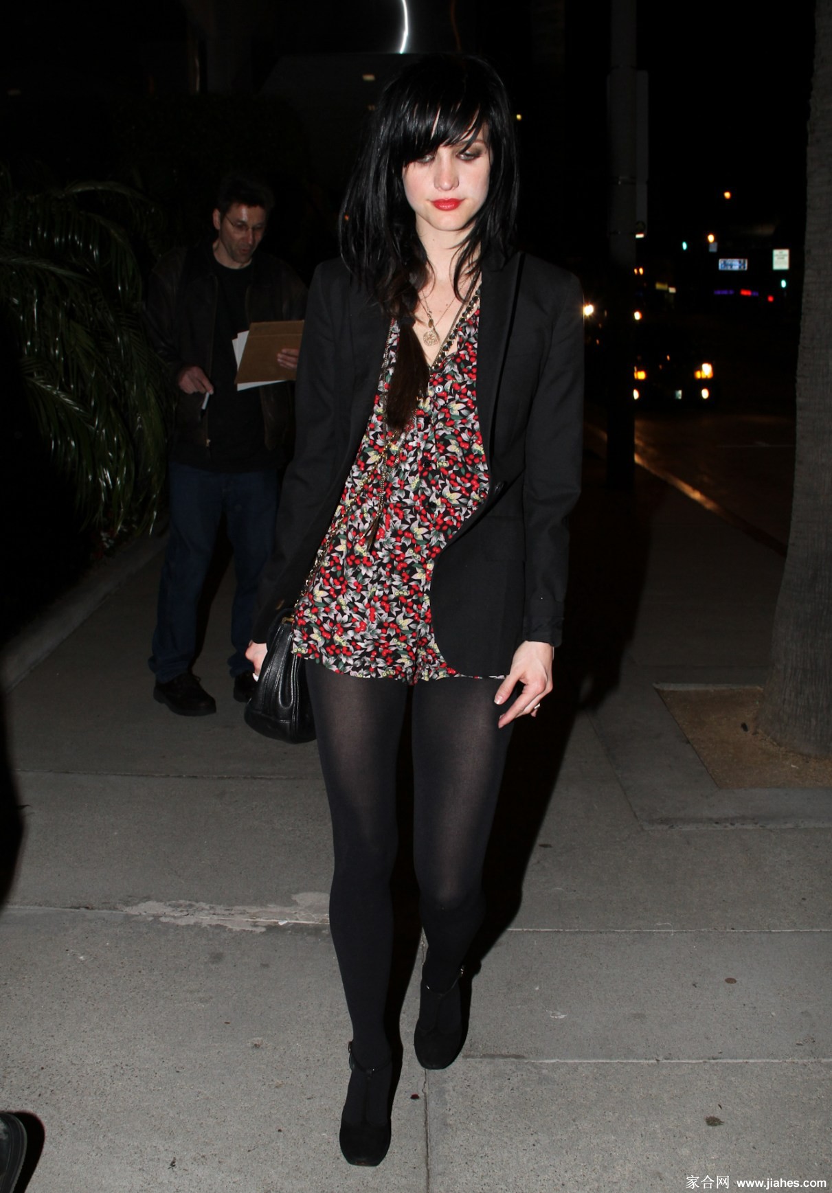 [CELEBRITY PANTYHOSE]Ashlee Simpson in nylon stockings,pantyhose,tights 2[9]