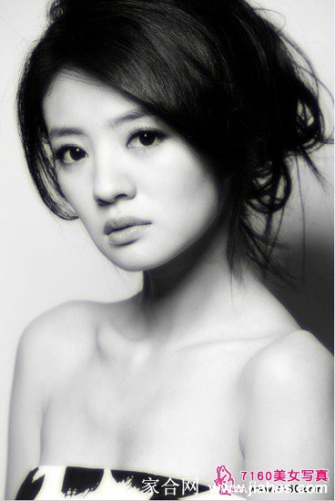 安以轩复古露胸美女写[2]