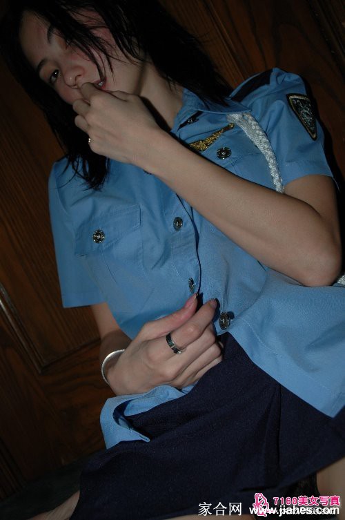 张柏芝“艳照门”制服[8]