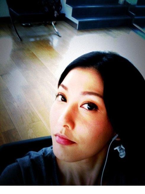 李彩桦被爆疑整容 生活素颜照惊人对比