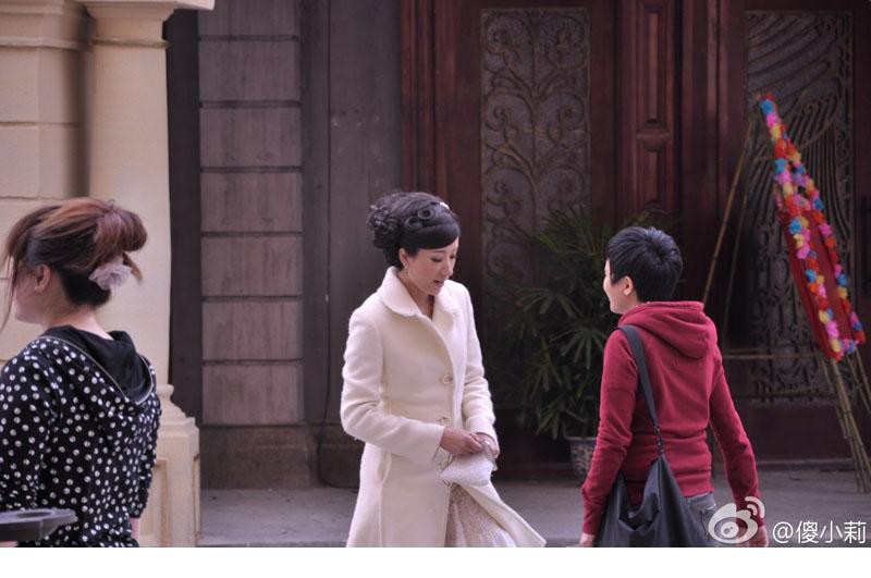 杨怡微博《名媛望族》幕后大美私房图片