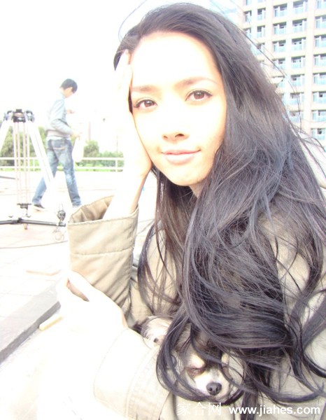 生活中的郭碧婷甜美可人[10]