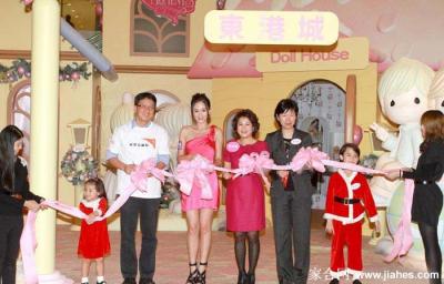 陈乔恩粉嫩短裙娇艳写真美女