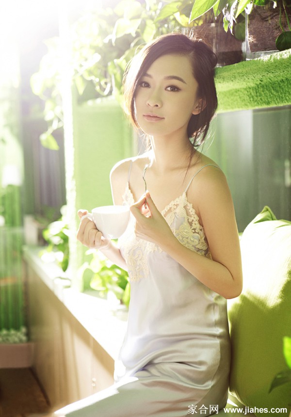 霍思燕女神气质唯美清纯写真[5]