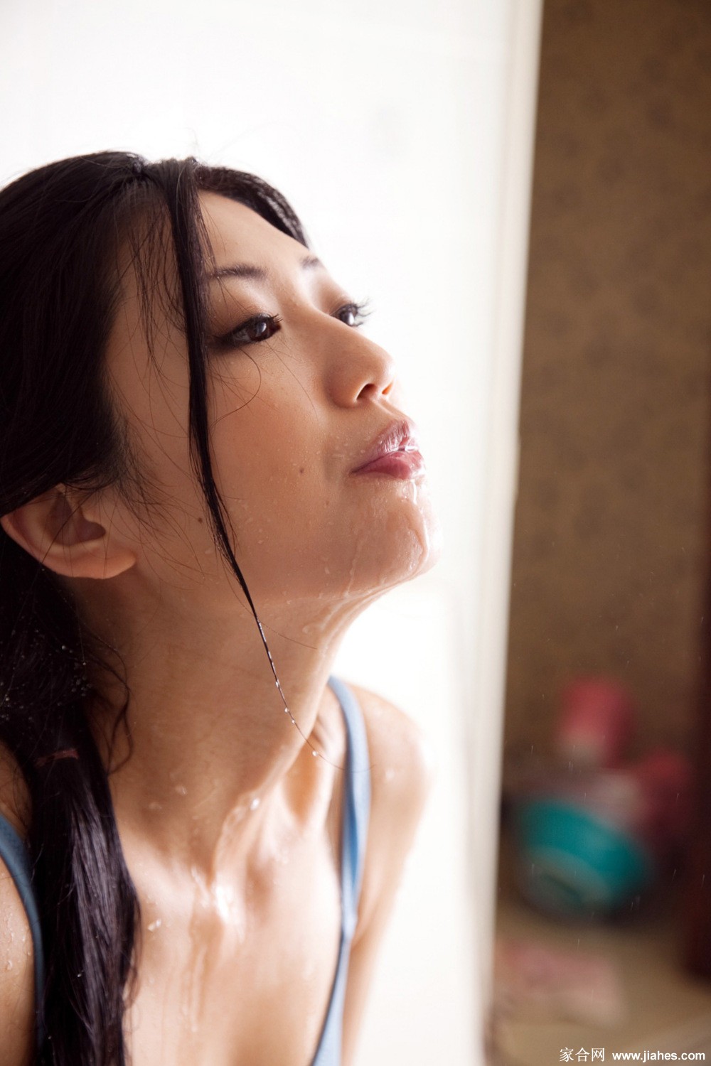 坛蜜 SM女王壇蜜乳首丸出しヌード画像[19][10]
