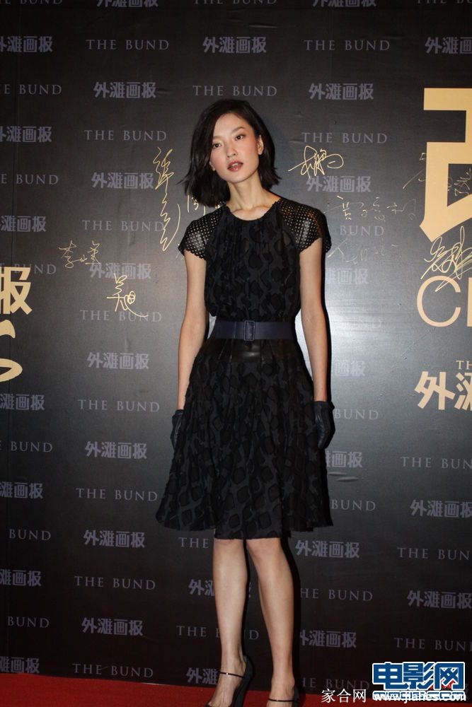 名模杜鹃美腿高跟时尚周现场照[2]