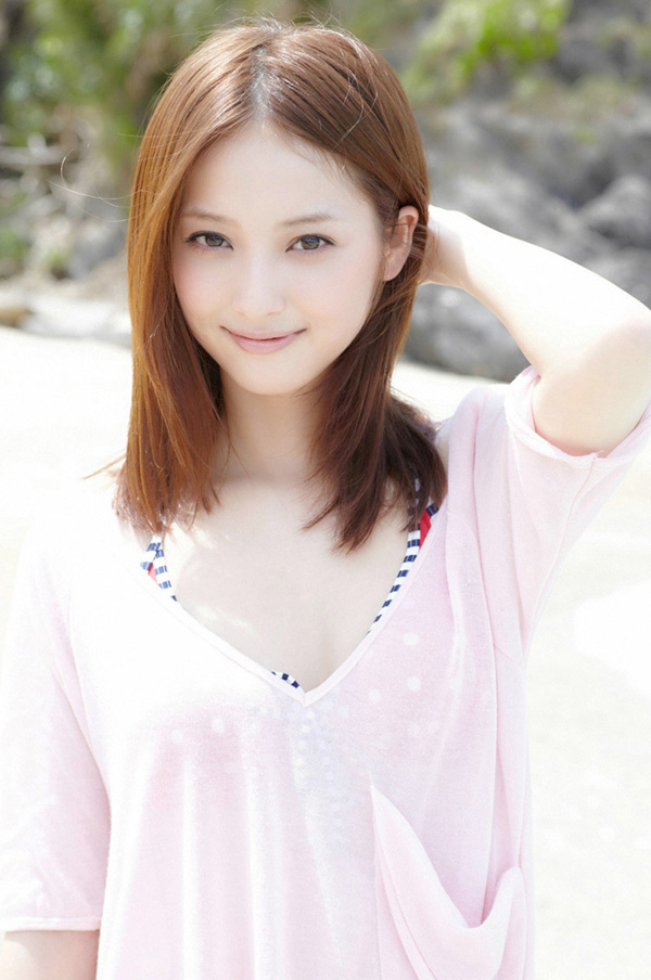 美女佐佐木希清纯迷人写真[3]
