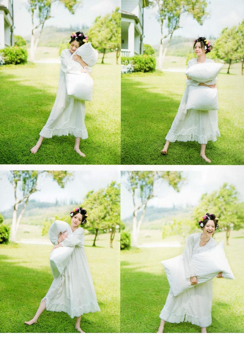 可爱女生逢泽莉娜高清性感写真全集[8]