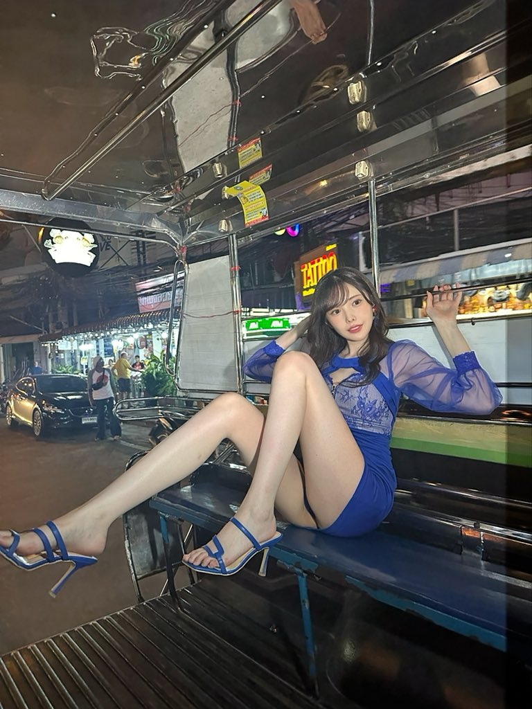 新有菜长腿可爱自拍