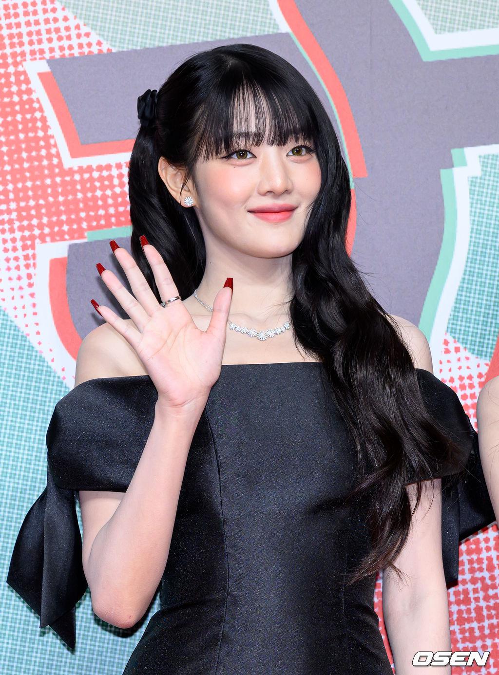 Minnie金米妮SBS歌谣大战现场美腿高跟直拍[4]