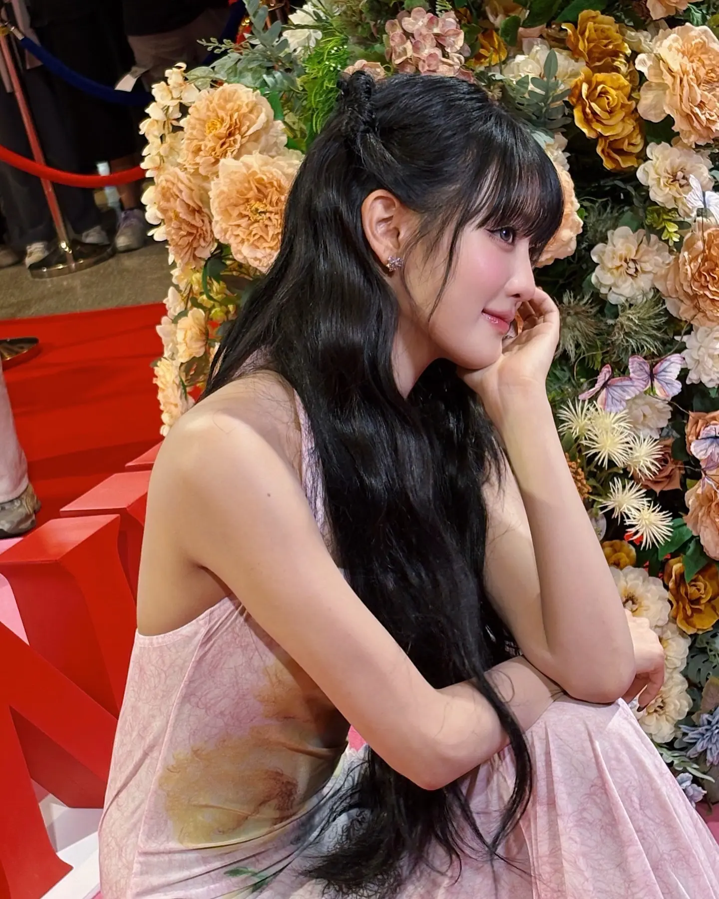 Minnie金米妮个人IG紧身连衣长裙身材真好2