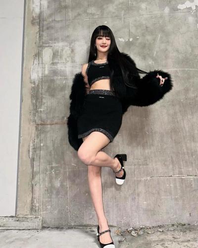 Minnie金米妮性感火辣身材