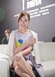 古典美女刘诗诗穿旗袍秀曲线身材