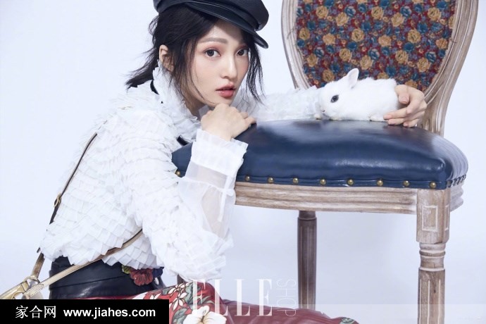 张韶涵变身兔女郎滤镜朦胧仙气十足写真图片[2]