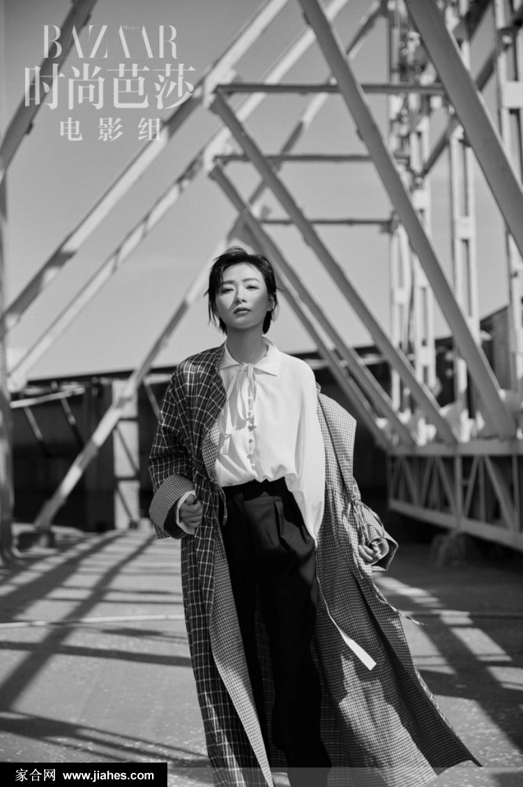 实力女演员万茜明艳红唇干练西装率性短发多面风格图片[5]