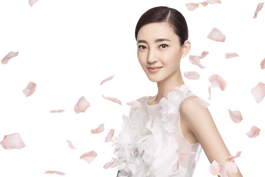 王丽坤清新淡雅女神范十足[2]