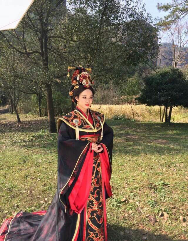 孙俪《芈月传》造型 再现娘娘风采[2]