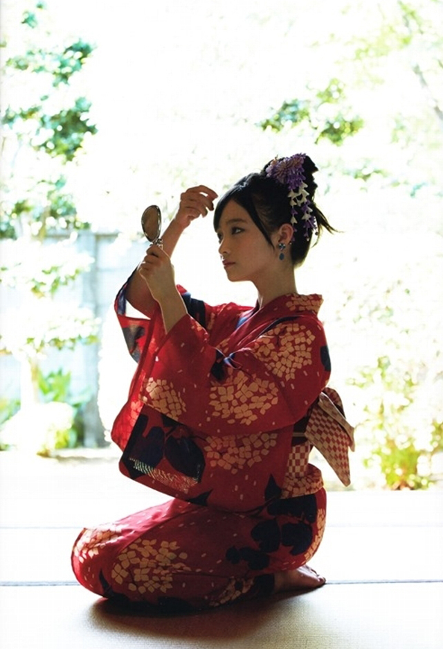 日本美女桥本环奈和服写真清纯唯美