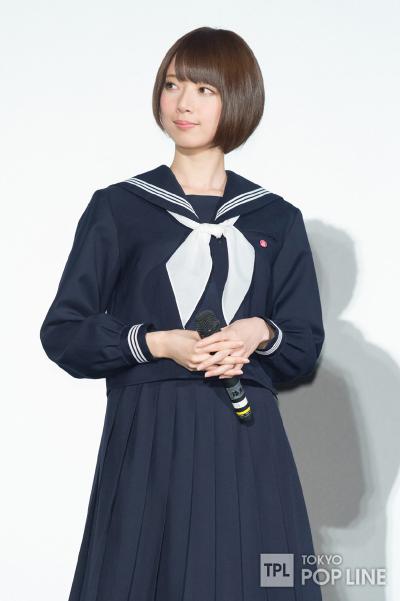 桥本奈奈未学生装甜美