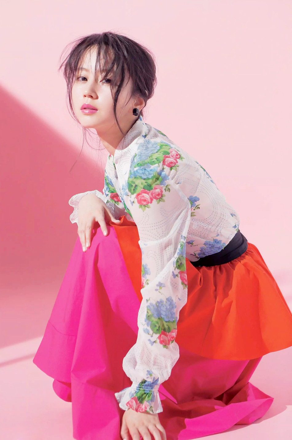 堀北真希粉装出镜少女气息十足[2]