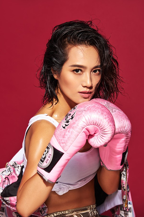 女友力max!朱丹“拳”力出击魅惑来袭