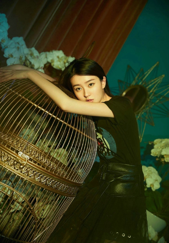 乔欣时尚大片 三种不同风格搭配 清新还是时尚 魅力十足风采照人[4]