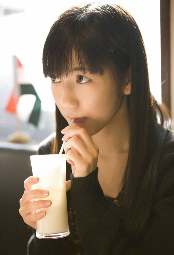 渡边麻友性感写真