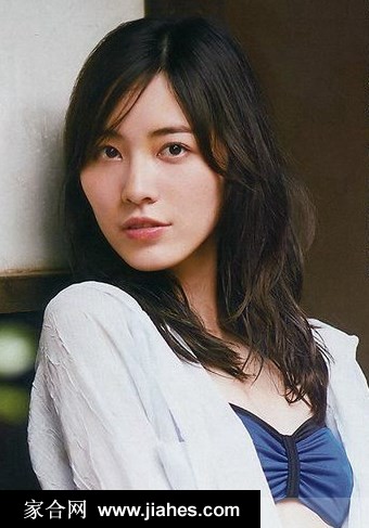 日本美女松井珠理奈比基尼泳衣前凸后翘私房写真图片[3]